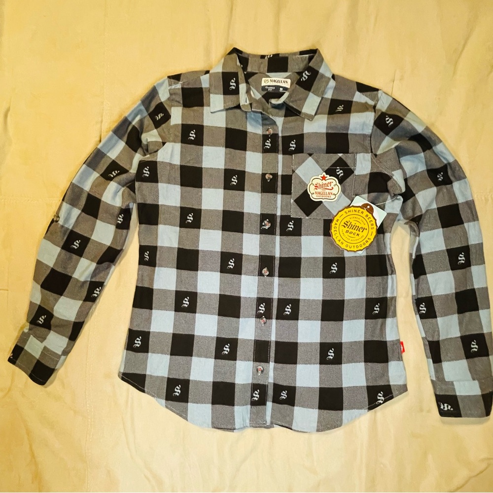 NWT Magellan Outdoors Shiner Bock Plaid Flannel Shirt Womens Size XS Button